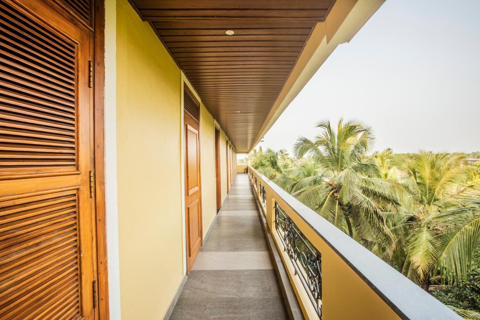 รีสอร์ต เดอ โคราเกา บาย เฟิสต์ ฮอลต์ - คาลองกูต กัว Hotel กาลังกูติ ภายนอก รูปภาพ